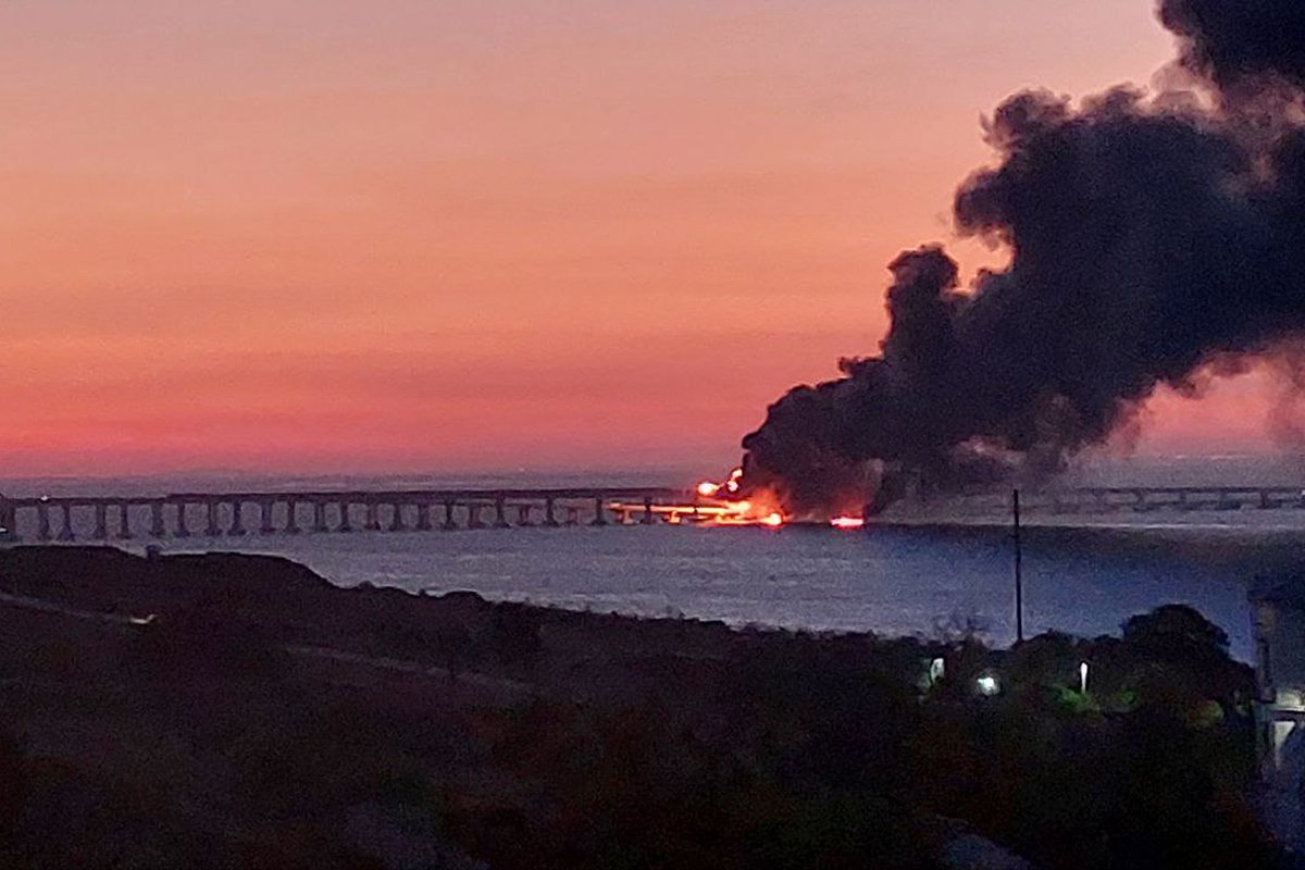 Реакцию пожизненно осужденных за теракт на Крымском мосту сняли на видео Реакцию пожизненно осужденных за теракт на Крымском мосту сняли на видео