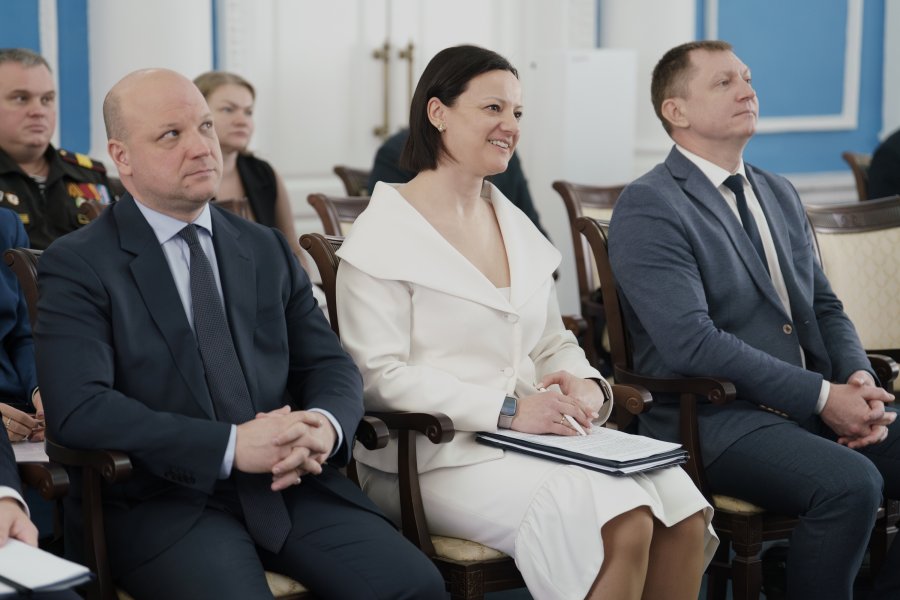 Четыре заместителя губернатора Севастополя избавились от приставки и.о.