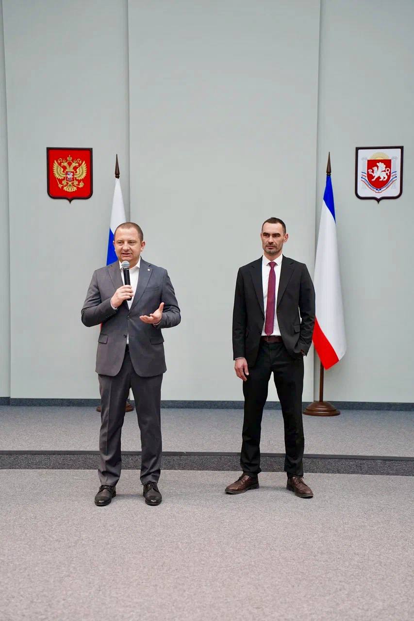 Заместитель директора по творческим вопросам Дома дружбы народов Крыма Александра Бондаренко удостоена благодарности Руководителя Центра управления регионами Республики Крым! Заместитель директора по творческим вопросам Дома дружбы народов Крыма Александра Бондаренко удостоена благодарности Руководителя Центра управления регионами Республики Крым!