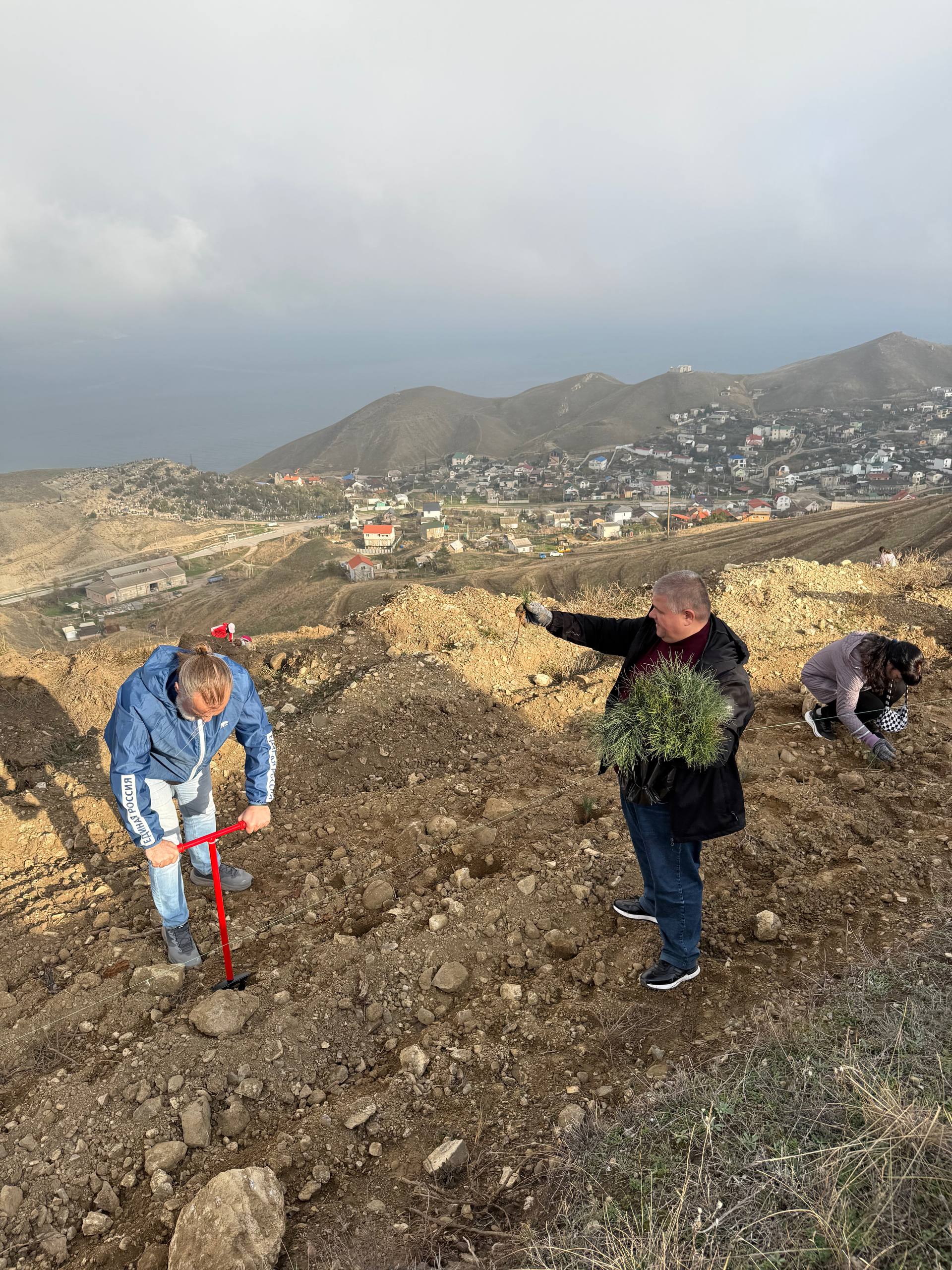 Вблизи пгт Орджоникидзе состоялось центральное мероприятие Всероссийской акции «Сохраним лес» Вблизи пгт Орджоникидзе состоялось центральное мероприятие Всероссийской акции «Сохраним лес»