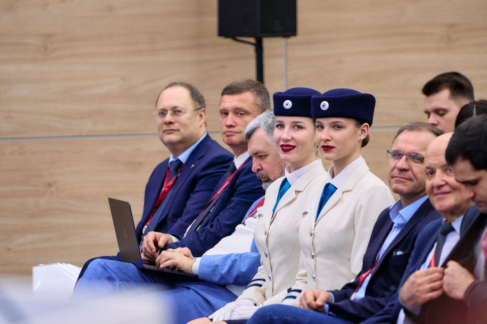 ����������: ������� ������ � ��������� �������-������������� ��������� ��