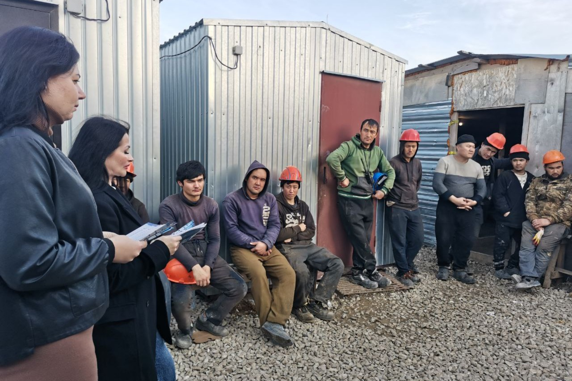 В Феодосийском округе продолжается разъяснительная работа с трудовыми мигрантами