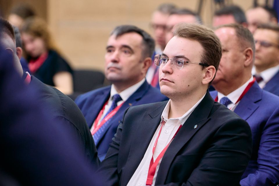 ����������: ������� ������ � ��������� �������-������������� ��������� ��