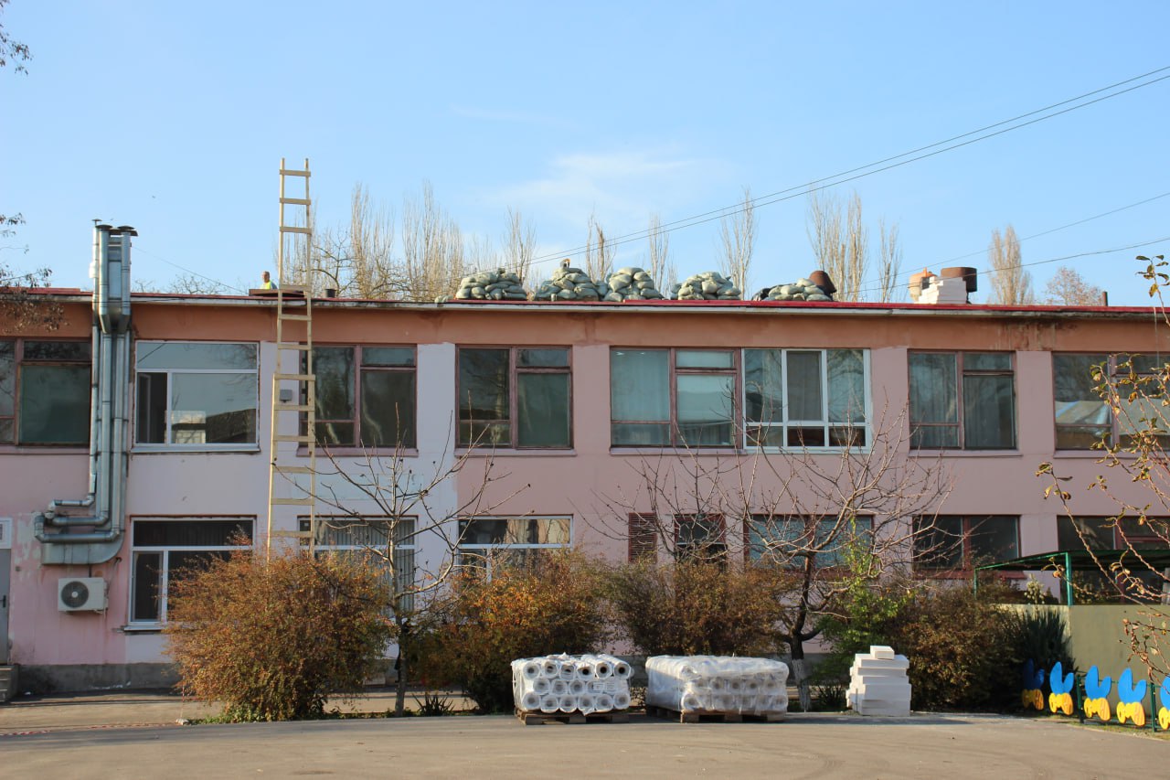 Олег Каторгин: В детском саду №32 «Дюймовочка» приступили к ремонту кровли второго и третьего корпуса