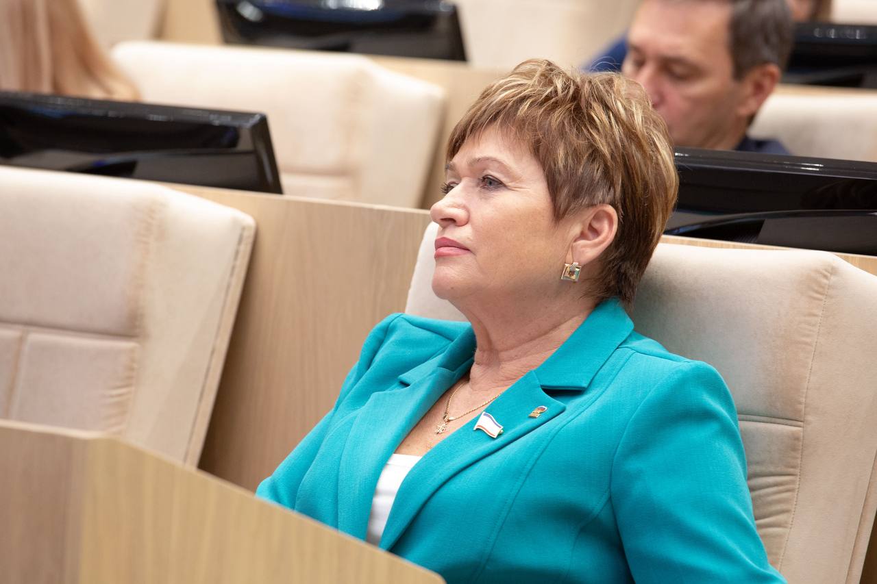 Размер премии имени А.С. Караманова для студентов Симферопольского музыкального училища увеличен в три раза Размер премии имени А.С. Караманова для студентов Симферопольского музыкального училища увеличен в три раза