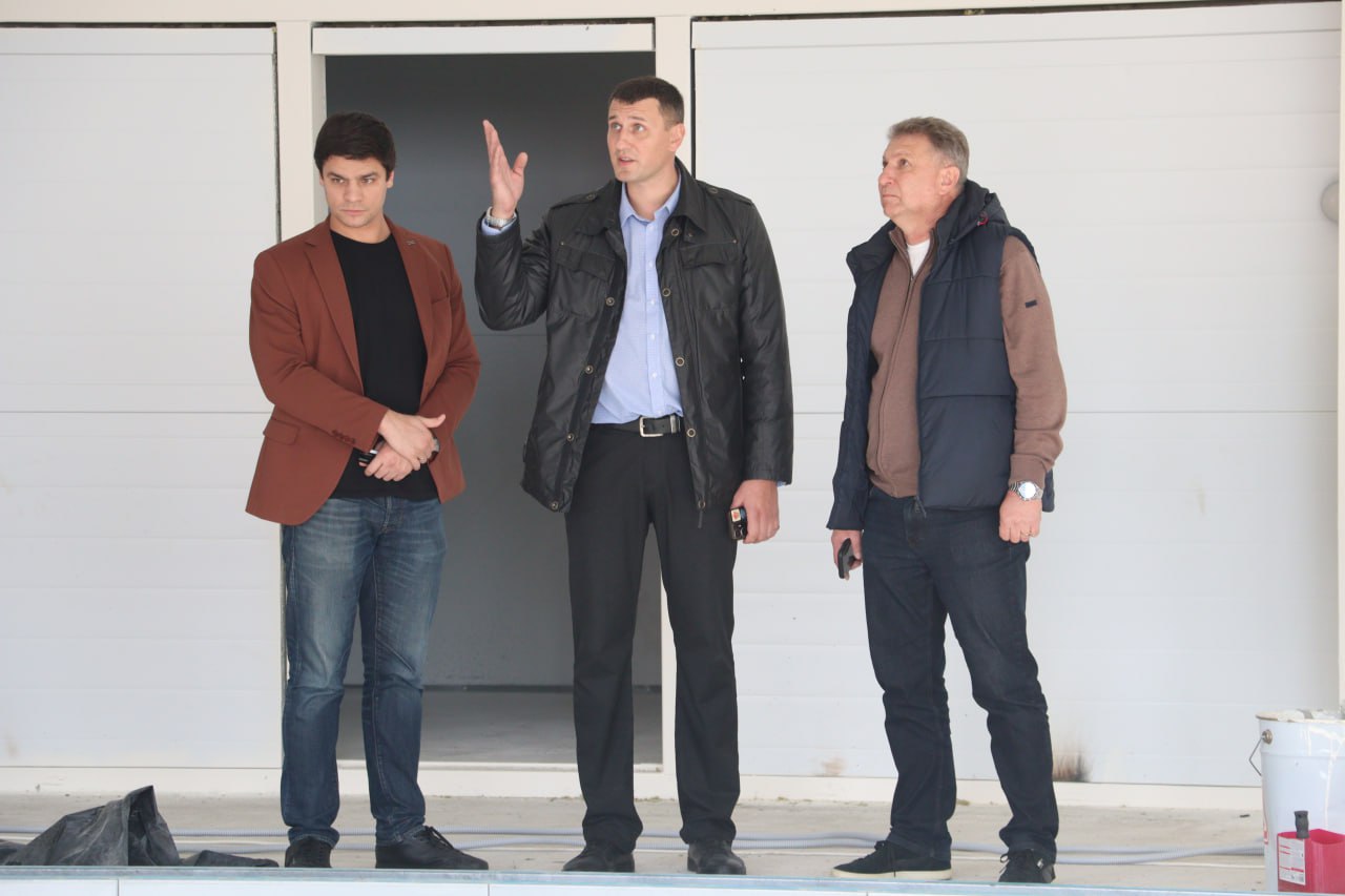 Керчь с рабочим визитом посетил заслуженный мастер спорта России Евгений Рылов Керчь с рабочим визитом посетил заслуженный мастер спорта России Евгений Рылов