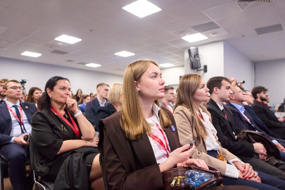 ����������: ������� ������ � ��������� �������-������������� ��������� ��