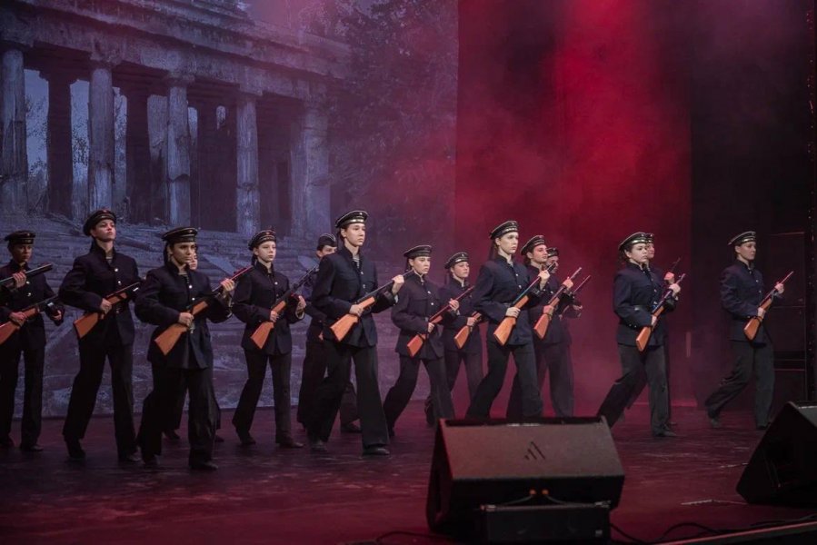 Учреждения культуры поздравили военнослужащих с 320-летием морской пехоты России Учреждения культуры поздравили военнослужащих с 320-летием морской пехоты России