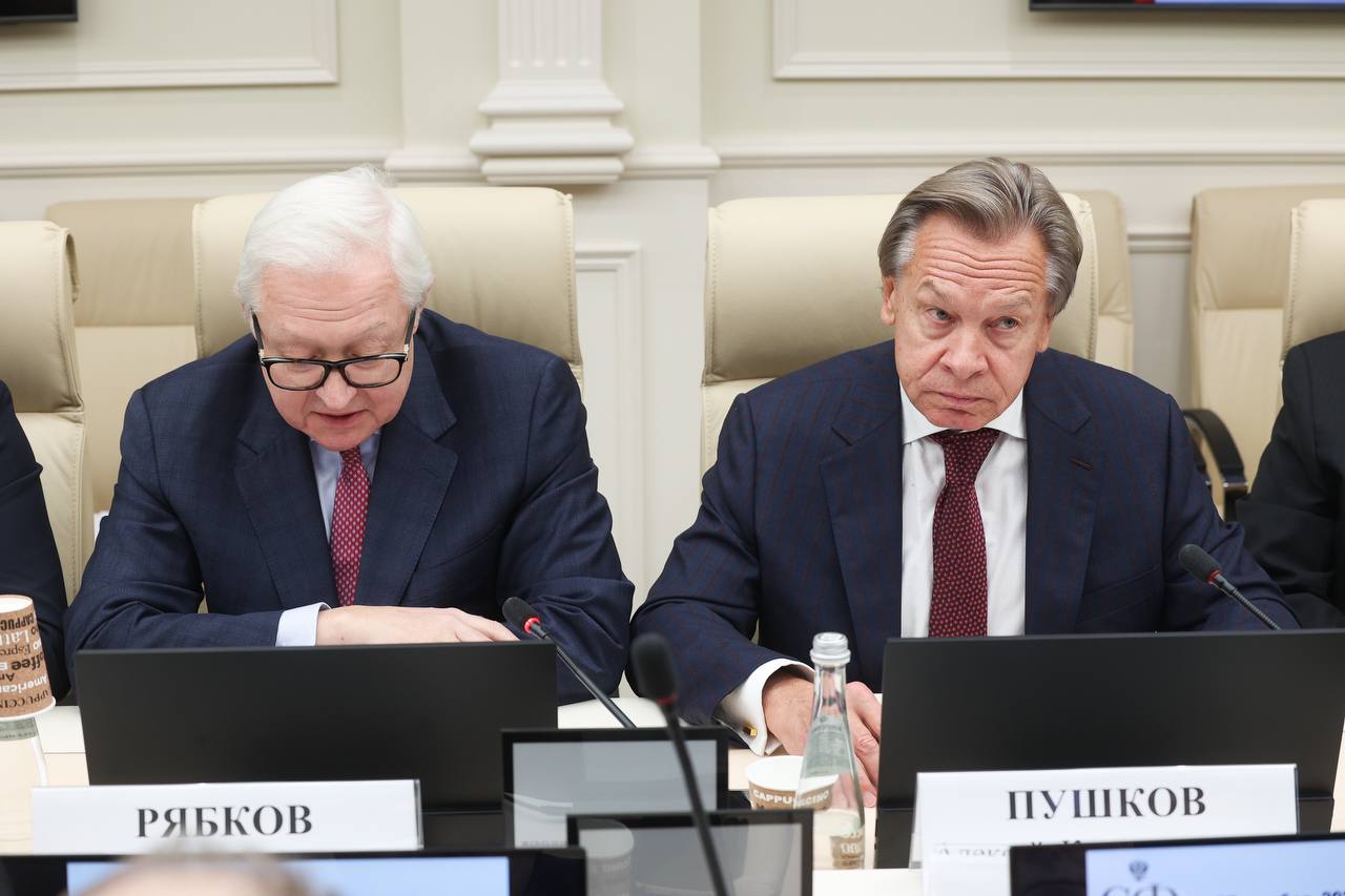 Юрий Нимченко: Принял участие в заседании круглого стола Комиссии Совета Федерации по информационной политике и взаимодействию со СМИ на тему «К новому миропорядку: глобальная информационная динамика и осознание новых реалий» Юрий Нимченко: Принял участие в заседании круглого стола Комиссии Совета Федерации по информационной политике и взаимодействию со СМИ на тему «К новому миропорядку: глобальная информационная динамика и осознание новых реалий»