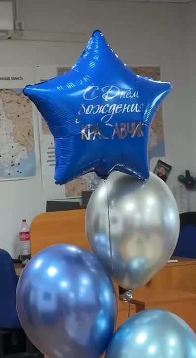 Кот Мостик: Не хватает пальцев на лапах, чтобы посчитать, сколько поздравлений я сегодня получил