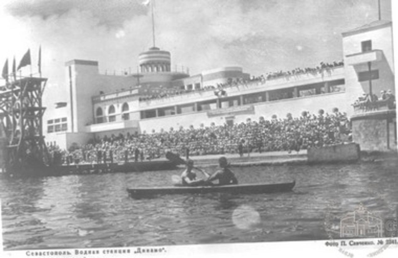 Севастополь. Ансамбль у Графской пристани Севастополь. Ансамбль у Графской пристани