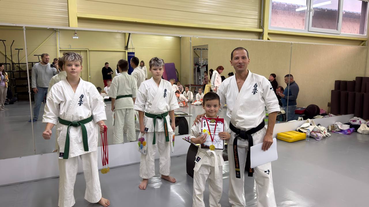Антон Кравец: В Нижнегорском районе прошли учебные сборы по Киокусинкай каратэ Антон Кравец: В Нижнегорском районе прошли учебные сборы по Киокусинкай каратэ