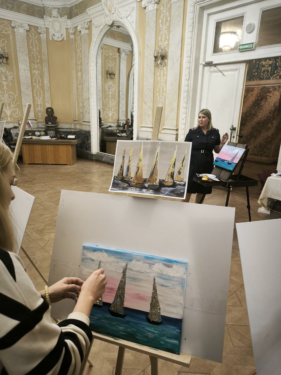 Мастер-класс по рисованию для мам в канун праздника Мастер-класс по рисованию для мам в канун праздника