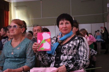 Владимир Ким: Сегодня мы отмечаем очень важный и трогательный праздник – День матери