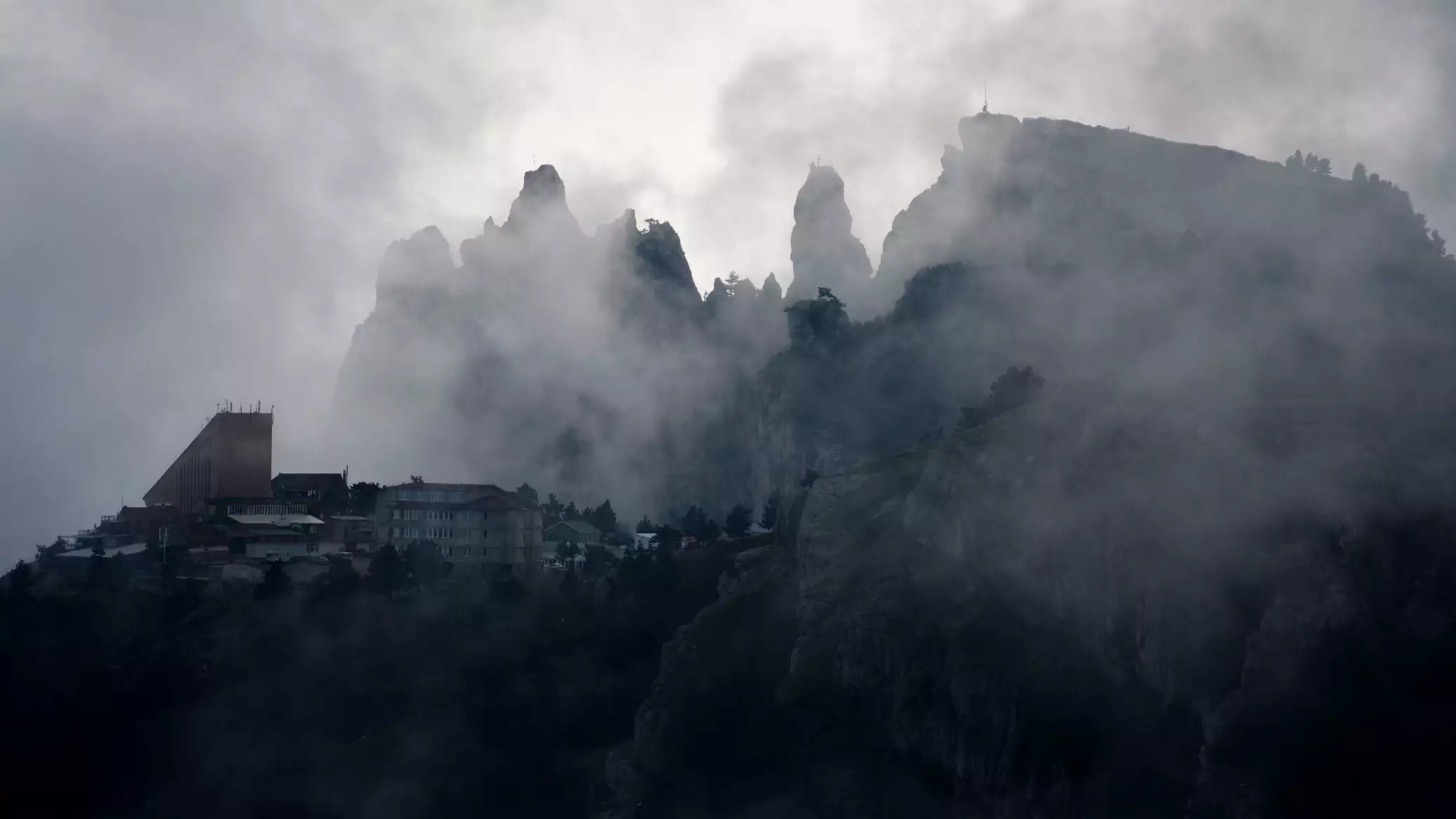 Старт зимы в Крыму: прогноз погоды на неделю от ФОБОС