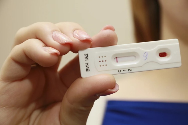 Обследуемся вместе? Как в Крыму меняется ситуация с ВИЧ и кто теперь в группе риска Обследуемся вместе? Как в Крыму меняется ситуация с ВИЧ и кто теперь в группе риска