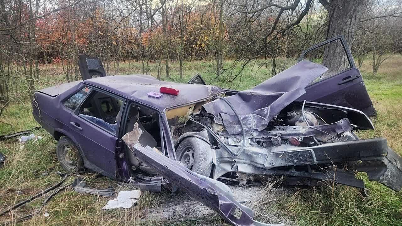 В период с 24 по 30 ноября 2025 года на территории Республики Крым зарегистрировано 17 ДТП, в которых: