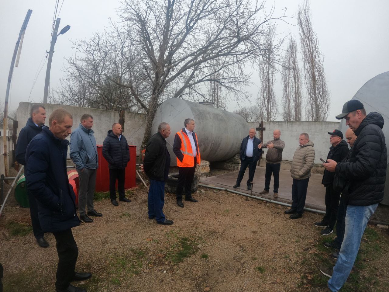 Выездное совещание в "Красногвардейское ДРСУ" и "Первомайский ДЭУ" собрало на одном маршруте всех руководителей филиалов «Крымавтодор» Выездное совещание в "Красногвардейское ДРСУ" и "Первомайский ДЭУ" собрало на одном маршруте всех руководителей филиалов «Крымавтодор»