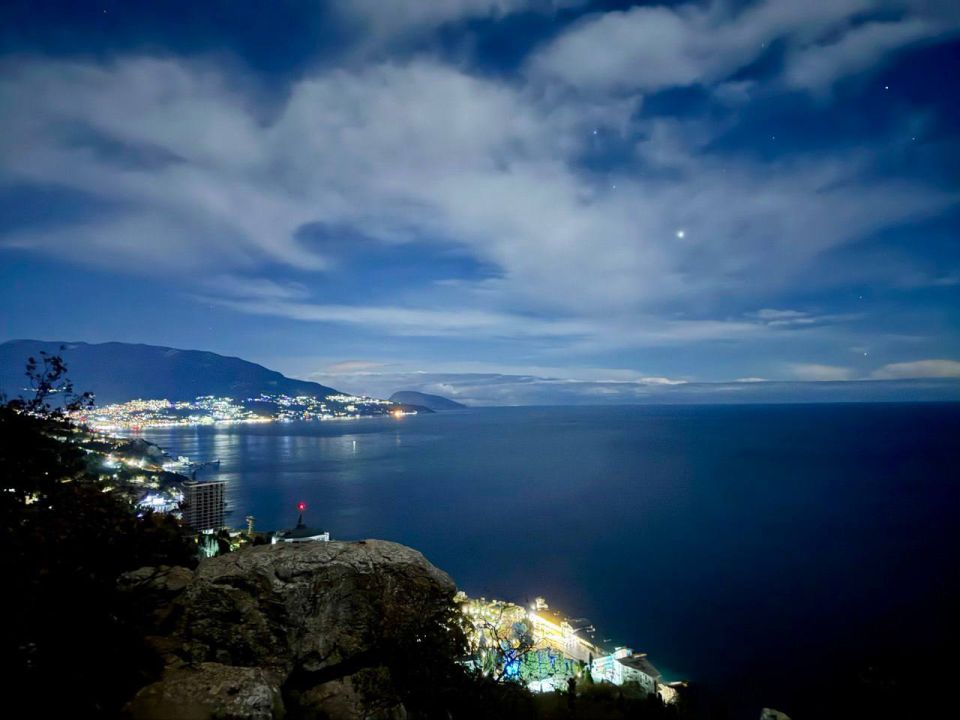 Олег Царёв: Ялтинская бухта. Прямо сейчас