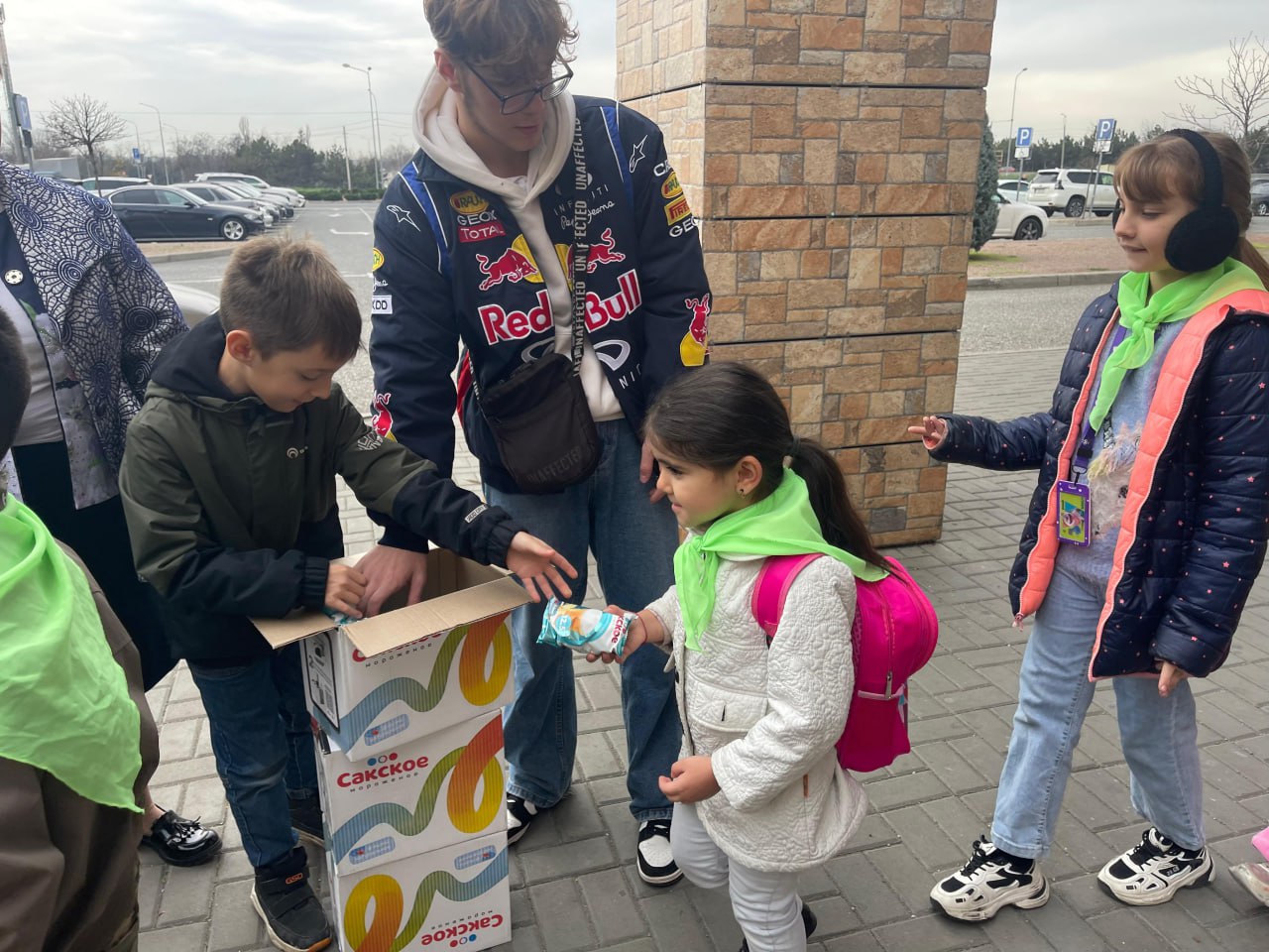 В Крыму прошёл праздник для многодетных мам и семей участников СВО В Крыму прошёл праздник для многодетных мам и семей участников СВО