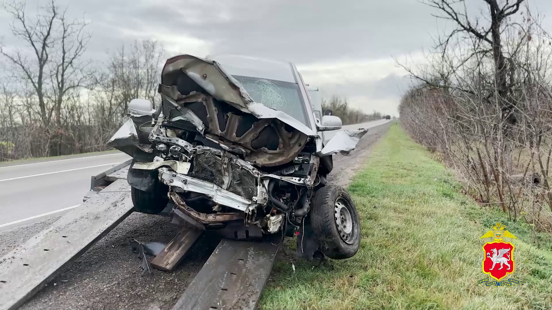 Тройное ДТП произошло в Крыму: один погиб, четверо пострадали