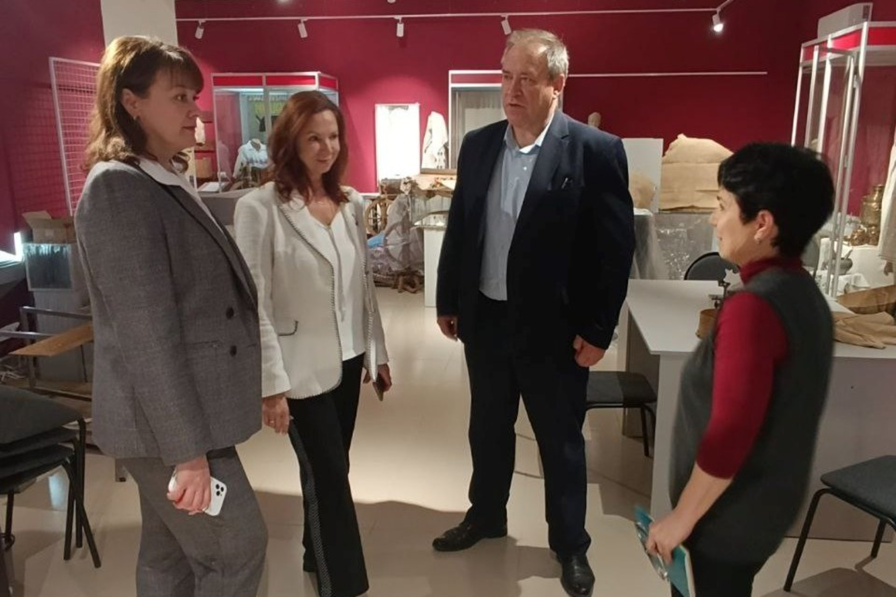 Татьяна Манежина посетила Красногвардейский районный краеведческий музей