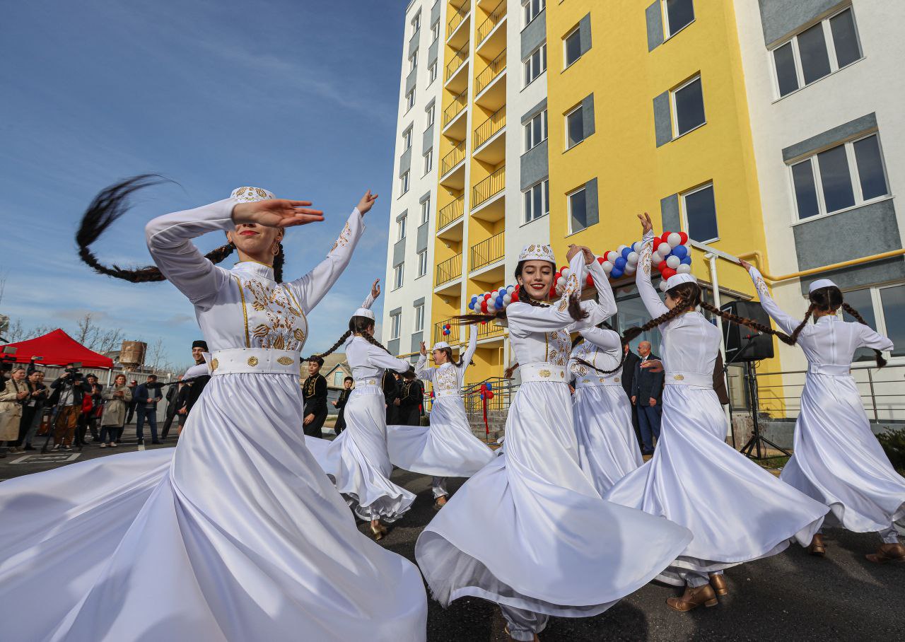 Дан старт онлайн-голосованию конкурса фоторабот «Из Крыма с любовью» Дан старт онлайн-голосованию конкурса фоторабот «Из Крыма с любовью»