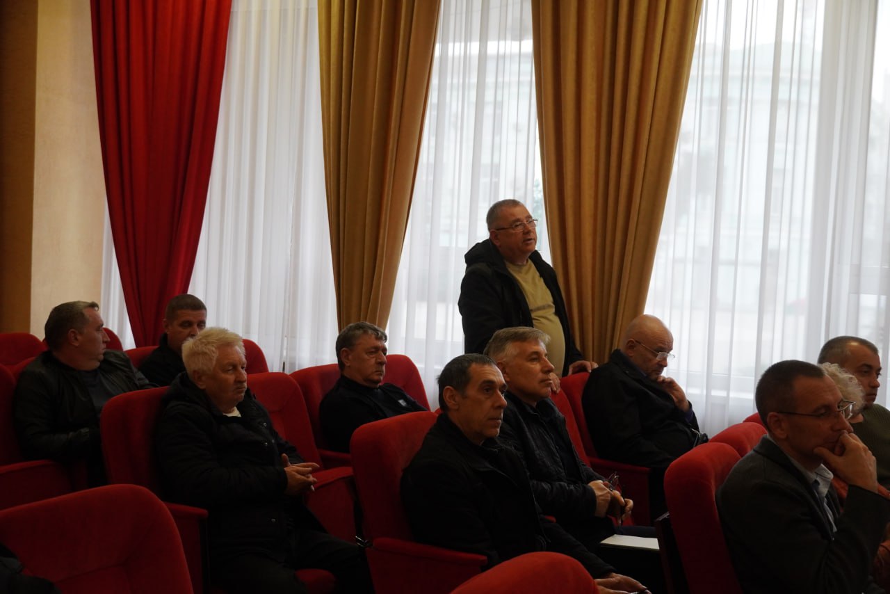 Олег Каторгин: По поручению Председателя Совета министров Республики Крым Юрия Гоцанюка провели совещание по вопросам организации работы с обращениями граждан Олег Каторгин: По поручению Председателя Совета министров Республики Крым Юрия Гоцанюка провели совещание по вопросам организации работы с обращениями граждан