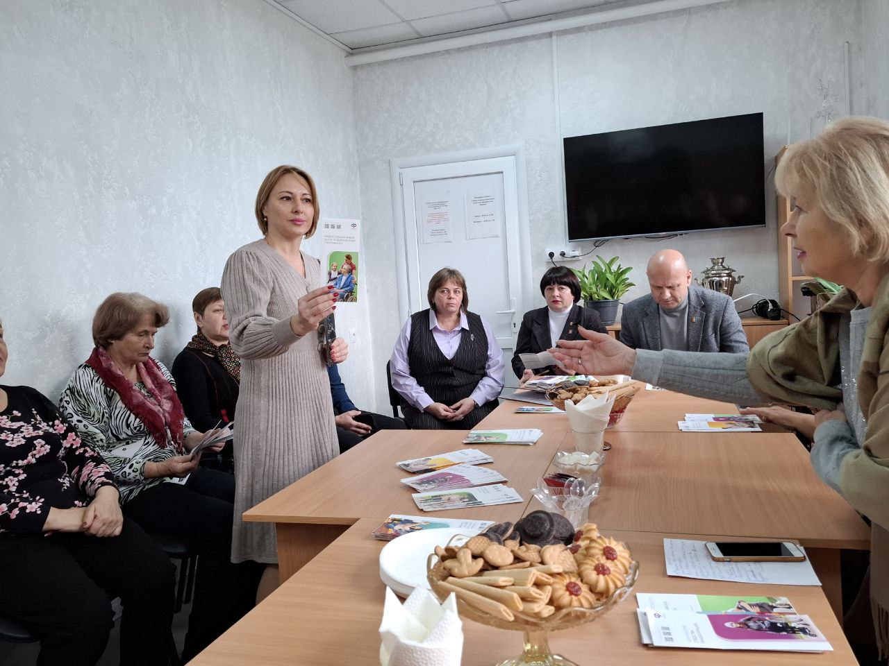 В Центре социального обслуживания граждан пожилого возраста и инвалидов состоялось заседание круглого стола, посвященного Дню инвалидов В Центре социального обслуживания граждан пожилого возраста и инвалидов состоялось заседание круглого стола, посвященного Дню инвалидов