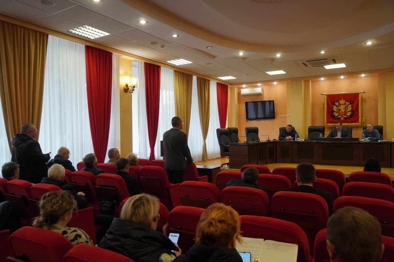 Олег Каторгин: По поручению Председателя Совета министров Республики Крым Юрия Гоцанюка провели совещание по вопросам организации работы с обращениями граждан Олег Каторгин: По поручению Председателя Совета министров Республики Крым Юрия Гоцанюка провели совещание по вопросам организации работы с обращениями граждан