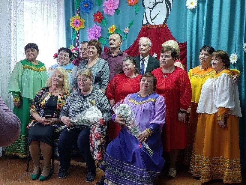 В учреждениях социального обслуживания проведены мероприятия, посвященные Дню матери В учреждениях социального обслуживания проведены мероприятия, посвященные Дню матери