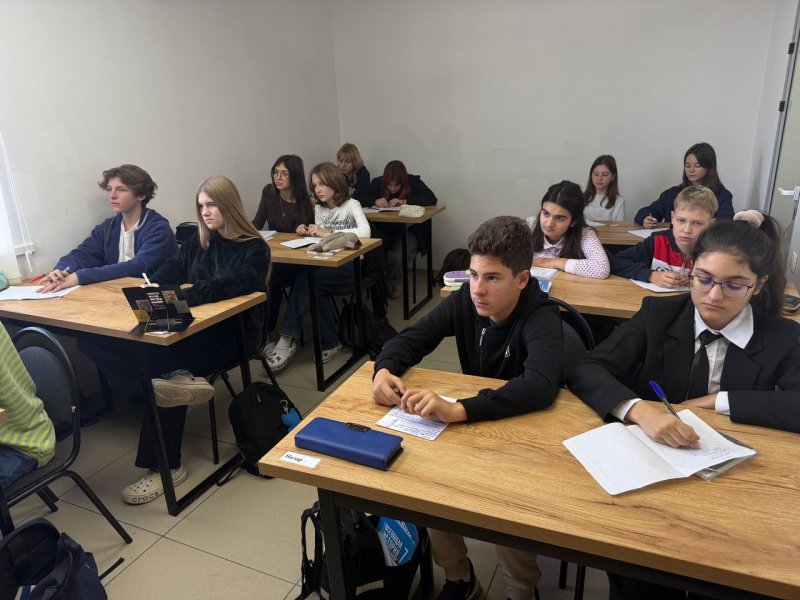 Благодаря мерам господдержки в Севастополе развивается образовательный центр «Включатель» Благодаря мерам господдержки в Севастополе развивается образовательный центр «Включатель»