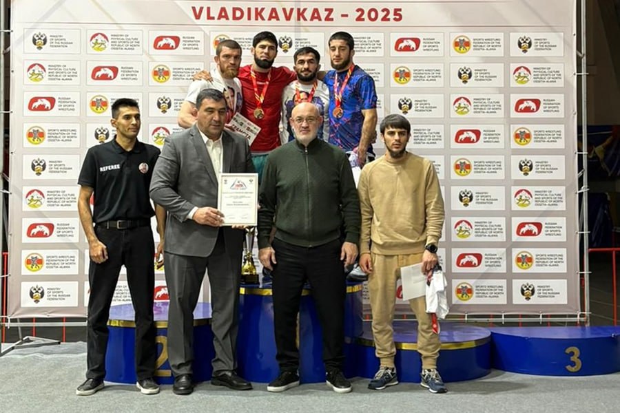 Крымские вольники завоевали две бронзы на международном турнире во Владикавказе