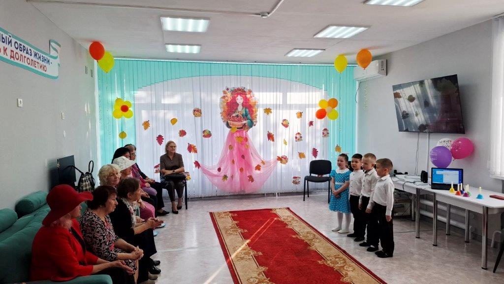 В учреждениях социального обслуживания проведены мероприятия, посвященные Дню матери В учреждениях социального обслуживания проведены мероприятия, посвященные Дню матери