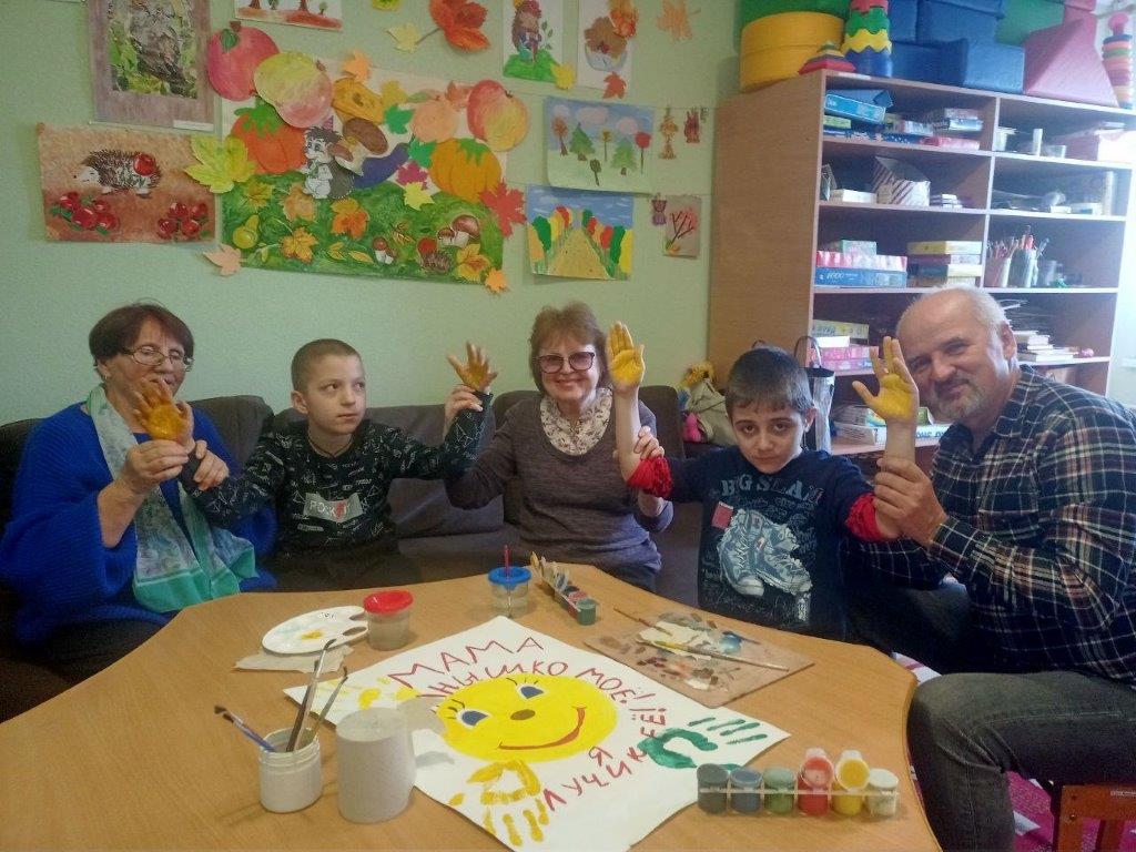 В учреждениях социального обслуживания проведены мероприятия, посвященные Дню матери В учреждениях социального обслуживания проведены мероприятия, посвященные Дню матери