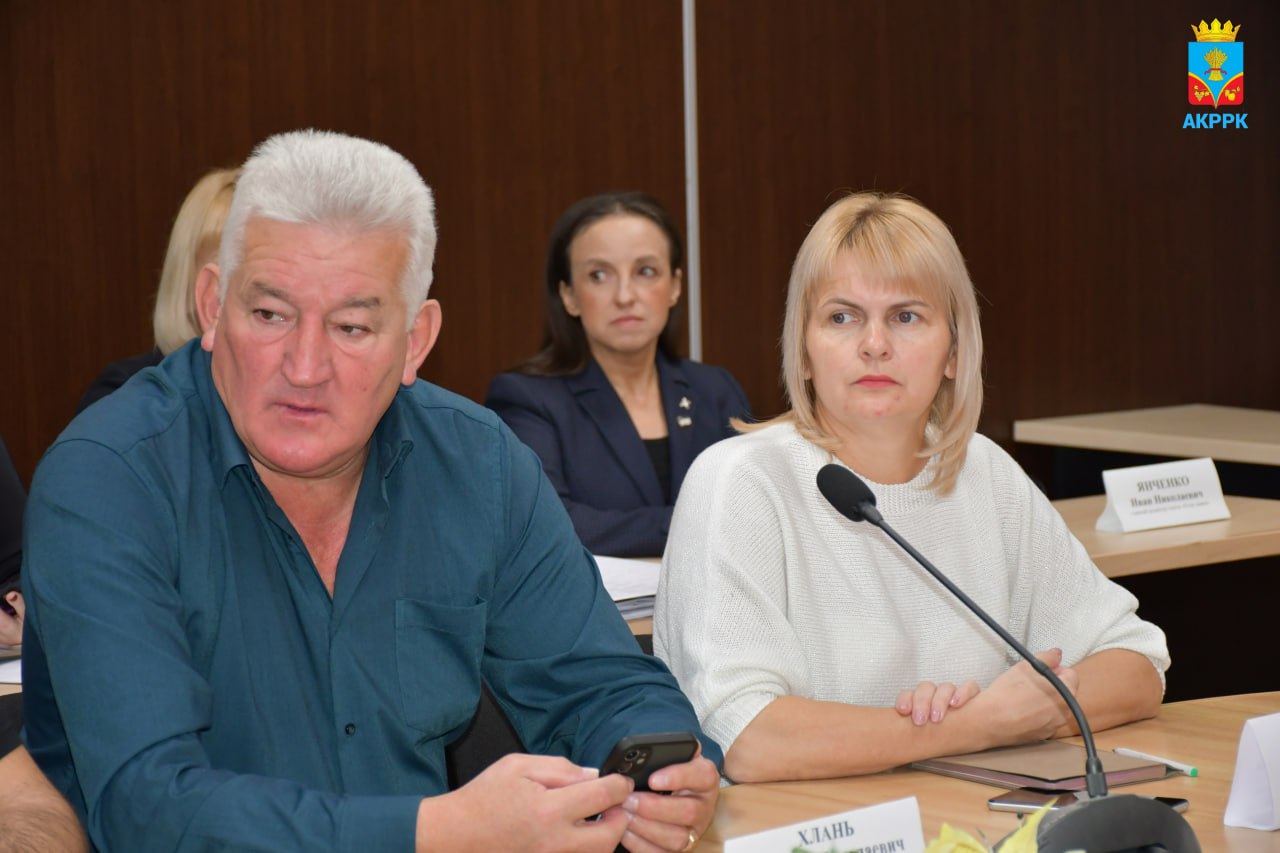 Глава Администрации района провел аппаратное совещание Глава Администрации района провел аппаратное совещание