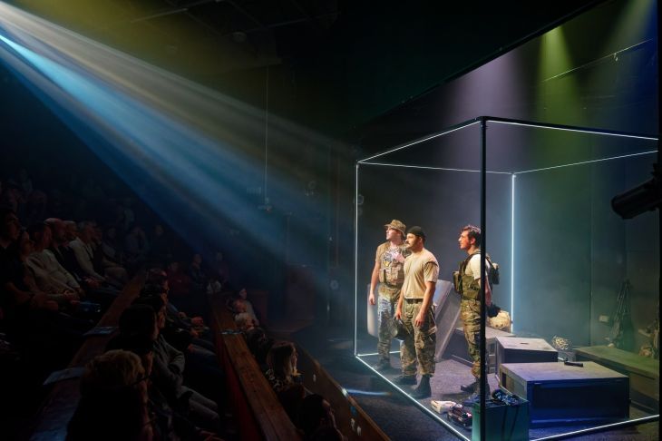 Состоялась премьера первого в истории Крымского ТЮЗа спектакля о СВО