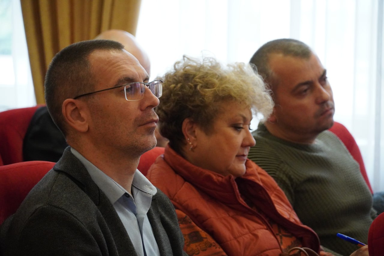 Олег Каторгин: По поручению Председателя Совета министров Республики Крым Юрия Гоцанюка провели совещание по вопросам организации работы с обращениями граждан Олег Каторгин: По поручению Председателя Совета министров Республики Крым Юрия Гоцанюка провели совещание по вопросам организации работы с обращениями граждан