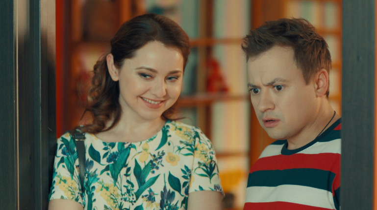 Помните героиню сериала "СашаТаня"? Вот, что она сказала о Крыме и Донбассе. Пугачёву бы "стошнило" Помните героиню сериала "СашаТаня"? Вот, что она сказала о Крыме и Донбассе. Пугачёву бы "стошнило"