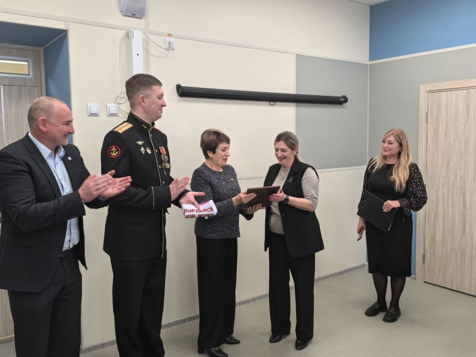 ��������� ���������: � ���������� ��� ����������, ������� ���������� � ������ 5 �������, �������� ����� � 41 ��. �.�. ��������. ��������, ��������, �������� ��������� ��������� � ������ ����� ��������������, ���������...