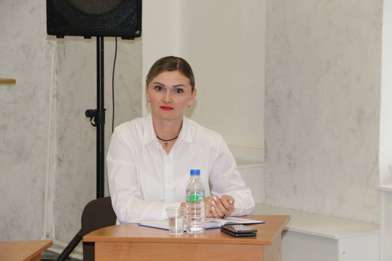 Ольга Урайкина: Сегодня в Бахчисарайской центральной районной библиотеке им. А.С. Пушкина, приняла участие в Республиканском читательском марафоне "Получи радость чтения" Ольга Урайкина: Сегодня в Бахчисарайской центральной районной библиотеке им. А.С. Пушкина, приняла участие в Республиканском читательском марафоне "Получи радость чтения"