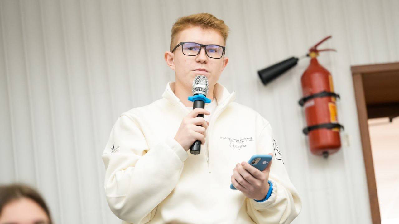 Панельная дискуссия «Достигаем вместе» на форуме «Доброслёт» Панельная дискуссия «Достигаем вместе» на форуме «Доброслёт»