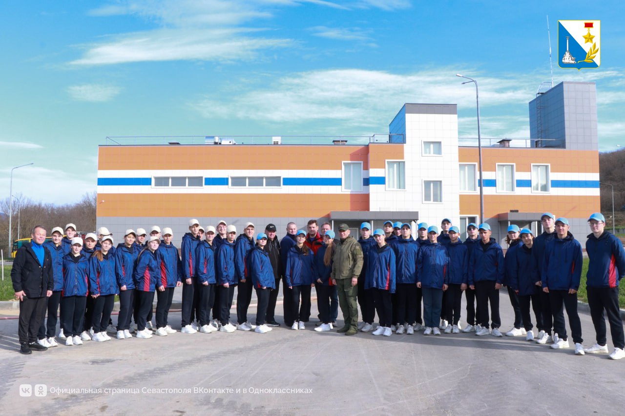 В Павловке завершился цикл «Живых уроков по безопасности» для старшеклассников севастопольского кадетского корпуса