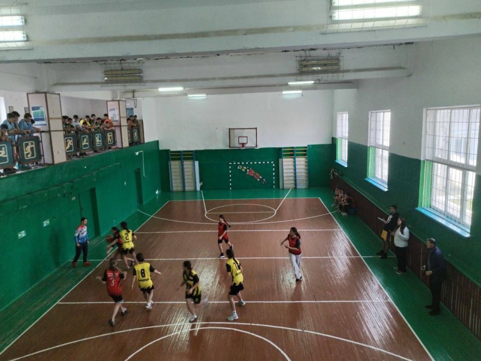 На базе МБОУ ДО "ДЮСШ" Белогорского района Республики Крым прошёл муниципальный этап чемпионата "Локобаскет" по баскетболу среди юношей и девушек 2009-2013 годов рождения сезона 2025-2026! На базе МБОУ ДО "ДЮСШ" Белогорского района Республики Крым прошёл муниципальный этап чемпионата "Локобаскет" по баскетболу среди юношей и девушек 2009-2013 годов рождения сезона 2025-2026!