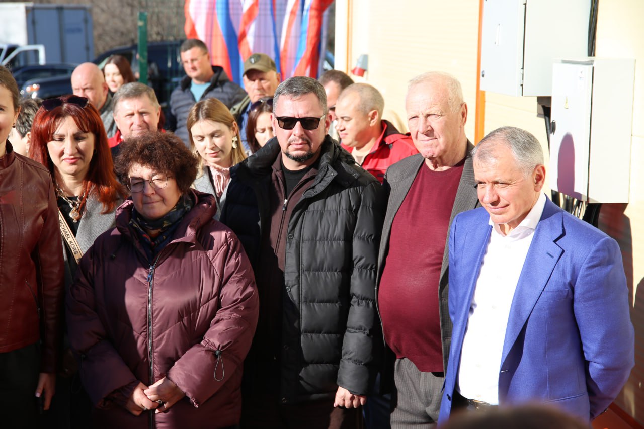 Дмитрий Скобликов: В поселке Научный открыли новую врачебную амбулаторию Дмитрий Скобликов: В поселке Научный открыли новую врачебную амбулаторию