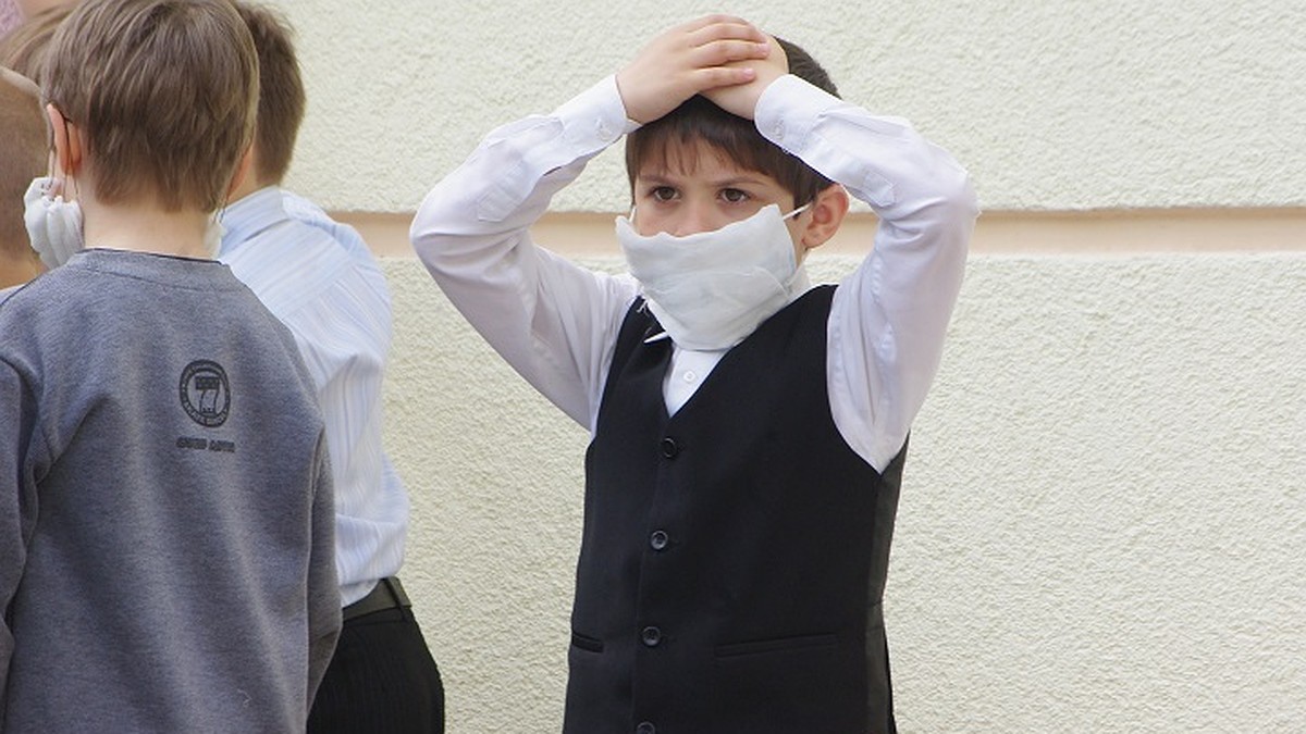 В Крыму на карантин из-за ОРВИ закрыли больше десяти классов