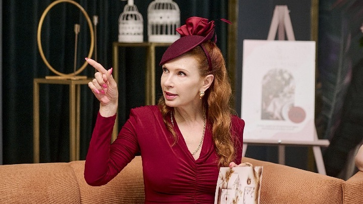 Будет давить виноград и разводить пчел: Эвелина Бледанс стала фермером в Бахчисарайском районе