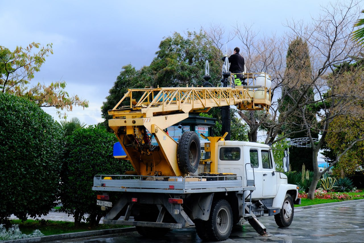 Янина Павленко: Еще один шаг к тому, чтобы Ялта сияла в прямом смысле слова Янина Павленко: Еще один шаг к тому, чтобы Ялта сияла в прямом смысле слова