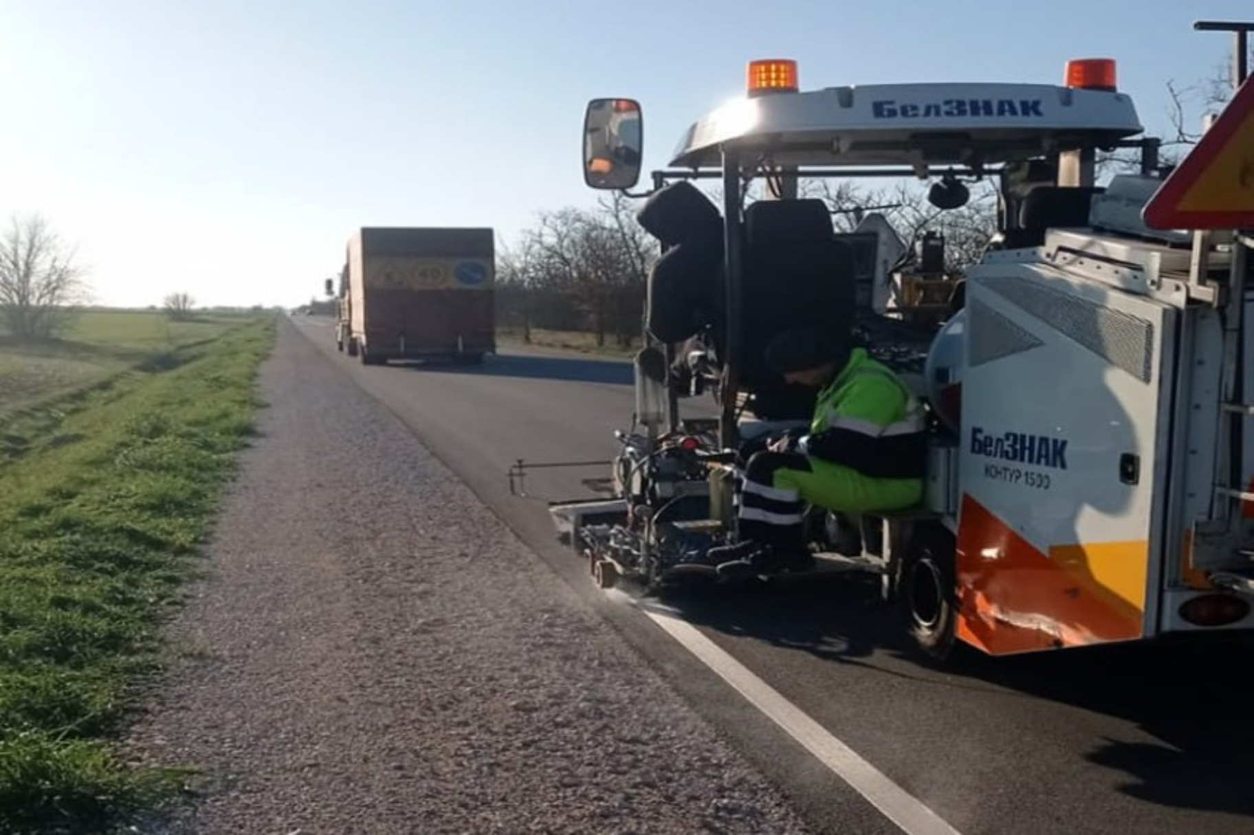 В Крыму завершается ремонт дороги Днепровка – Роскошное