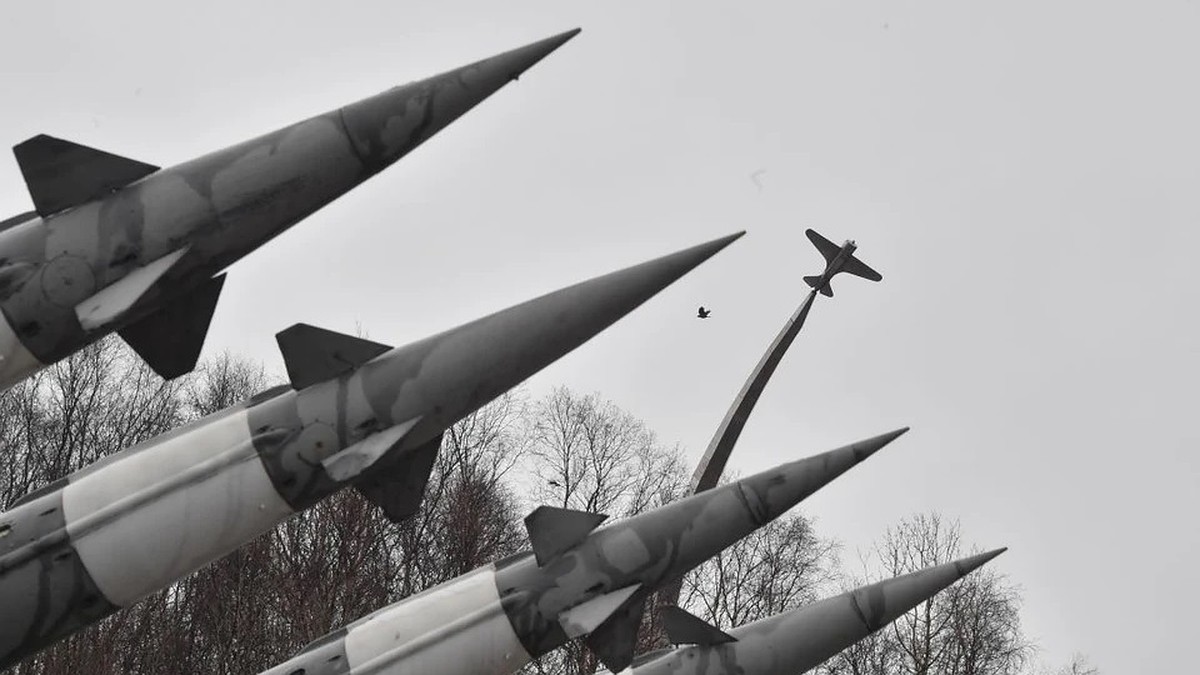 В Севастополе работает система ПВО: сбиты две воздушные цели